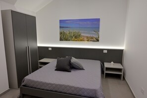3 bedrooms, iron/ironing board, WiFi
