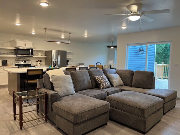 Smart-tv en een open haard