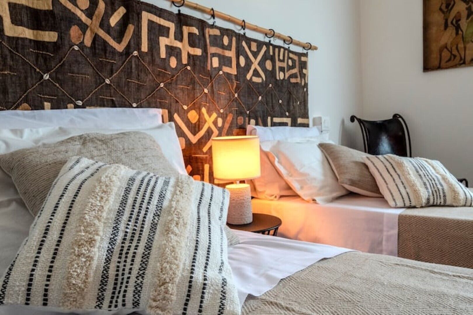 3 chambres, bureau, fer et planche à repasser, accès au Wi-Fi (inclus)