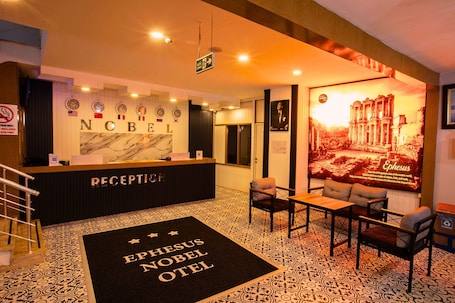 Recepción. Ephesus Nobel Otel