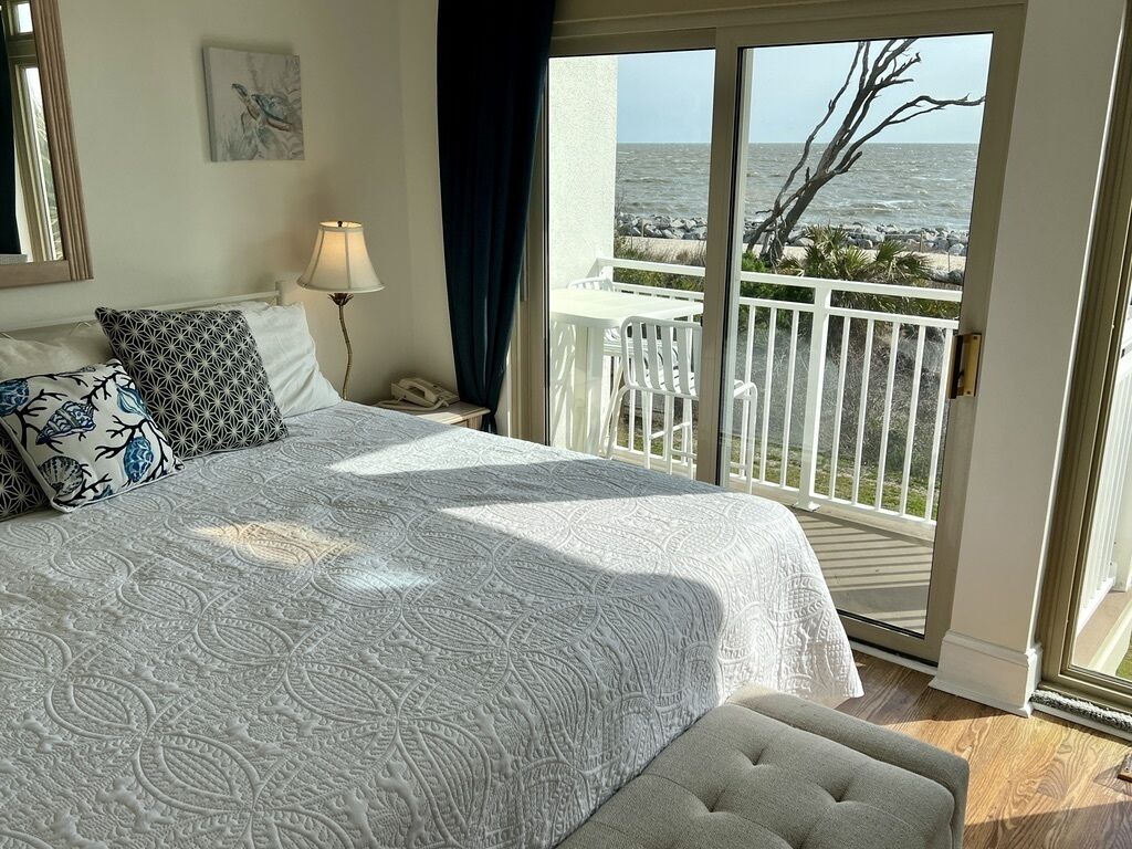 2 makuuhuonetta, silitysrauta/-lauta, ilmainen Wi-Fi, vuodevaatteet