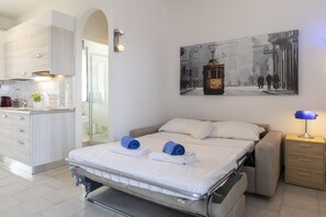 Panoramic Apartment | 1 bedroom, individually furnished, iron/ironing board, free WiFi - notaMi - La Veranda (Milan)