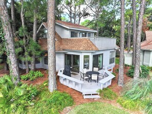 المنشأة من الخارج