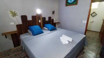 1 Schlafzimmer, Zimmersafe, Schreibtisch, kostenloses WLAN