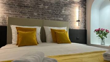 Deluxe Double Room | Desk, free WiFi