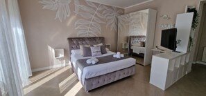 1 bedroom, desk, iron/ironing board, free WiFi - Open space apartment - Kisses From Livorno - No Pet Allowed (Livorno)