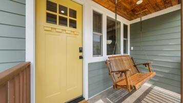 Bungalow, 2 Bedrooms | Property grounds