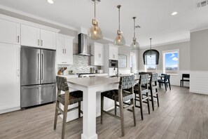 House, 3 Bedrooms | Private kitchen | Fridge, oven, coffee/tea maker - Kite One - Private Bayside Home With Pool And Hot Tub 4 Bedroom Home by RedAwning (South Padre Island)