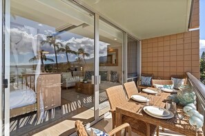 Apartment, 2 Schlafzimmer | Speisen im Freien