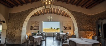 Historic and valuable villa, nestled in the Val di Noto