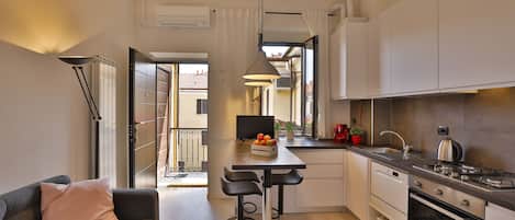Appartamento Design | Area soggiorno | TV a schermo piatto