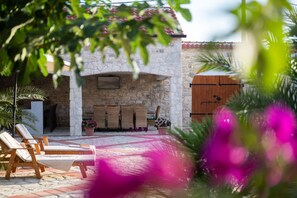 Villa | 5 bedrooms - Villa Joki Dvori Zadarvillas (Benkovac)