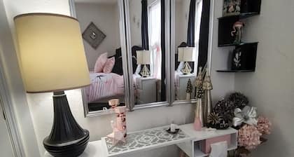 Atomic Star Cottage Klamath Lake Hiking Trails Museums Crater Lake Lava Beds