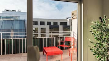 2 Bedroom Apartment | Terrace/patio
