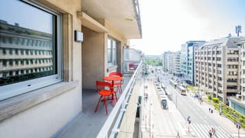 1 Bedroom Apartment | Balcony