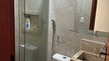 Bidet, towels, soap, shampoo