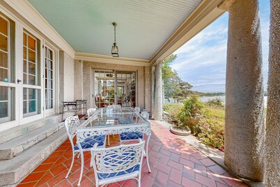 Capeview Estate | House in Bourne