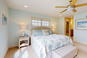 4 habitaciones, tabla de planchar con plancha, wifi y ropa de cama 