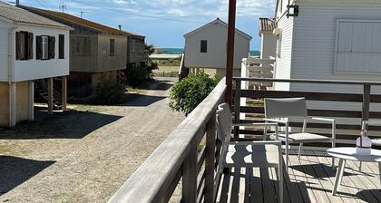 Beau Chalet Authentique, vue sur mer