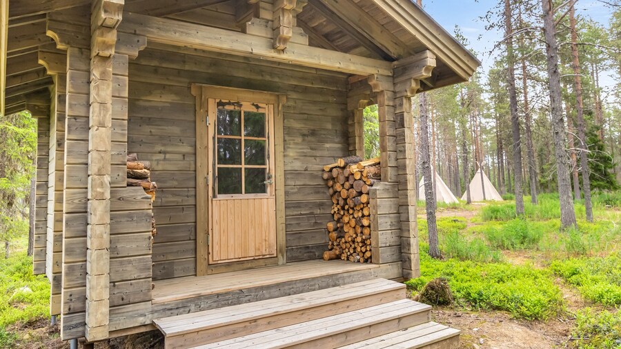 Karhunkierros Cabins & Huts