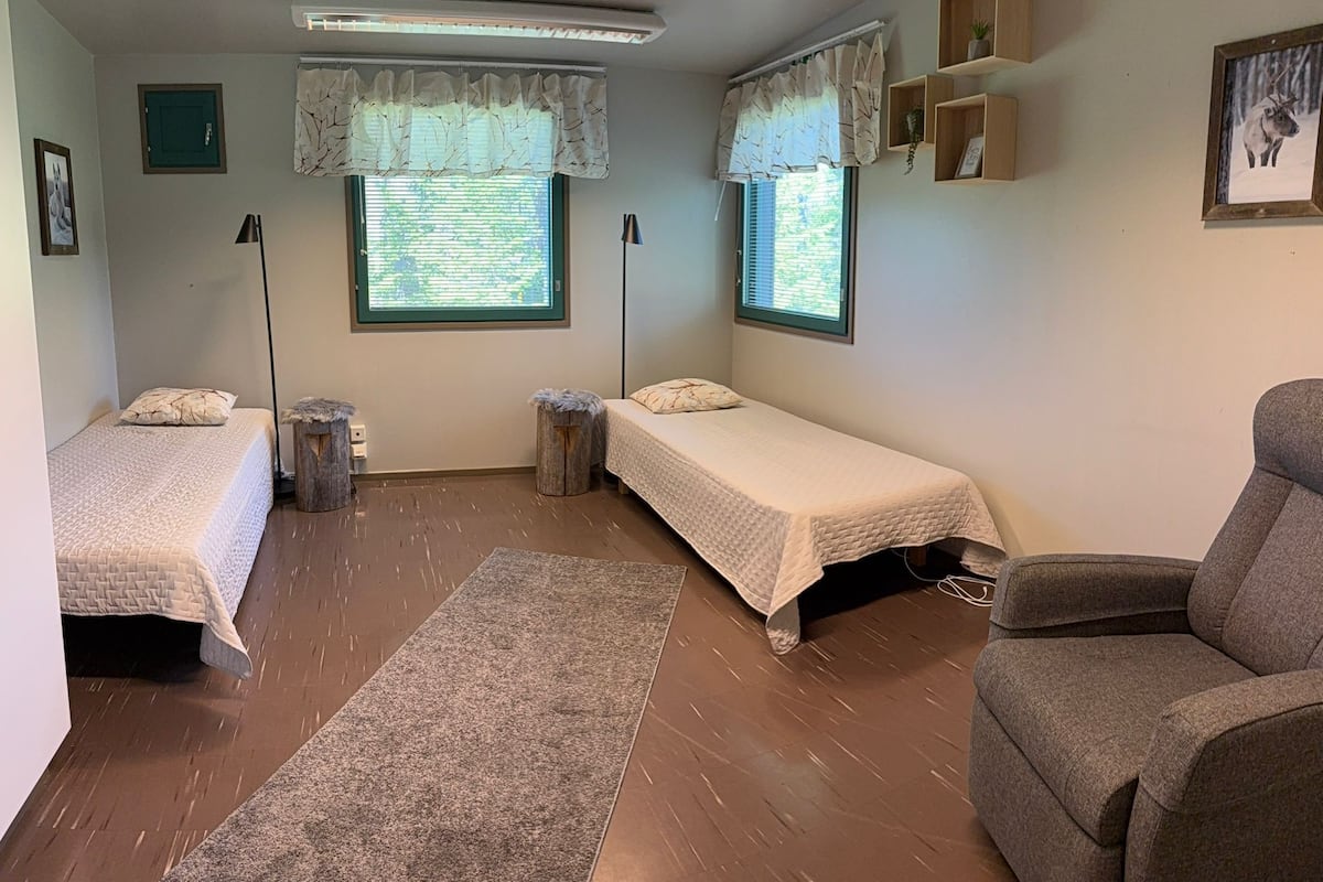 Basic Room, 2 Single Beds