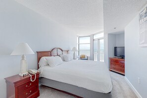 2 habitaciones, tabla de planchar con plancha, internet y ropa de cama 