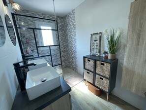 Haartrockner, Toilettenpapier