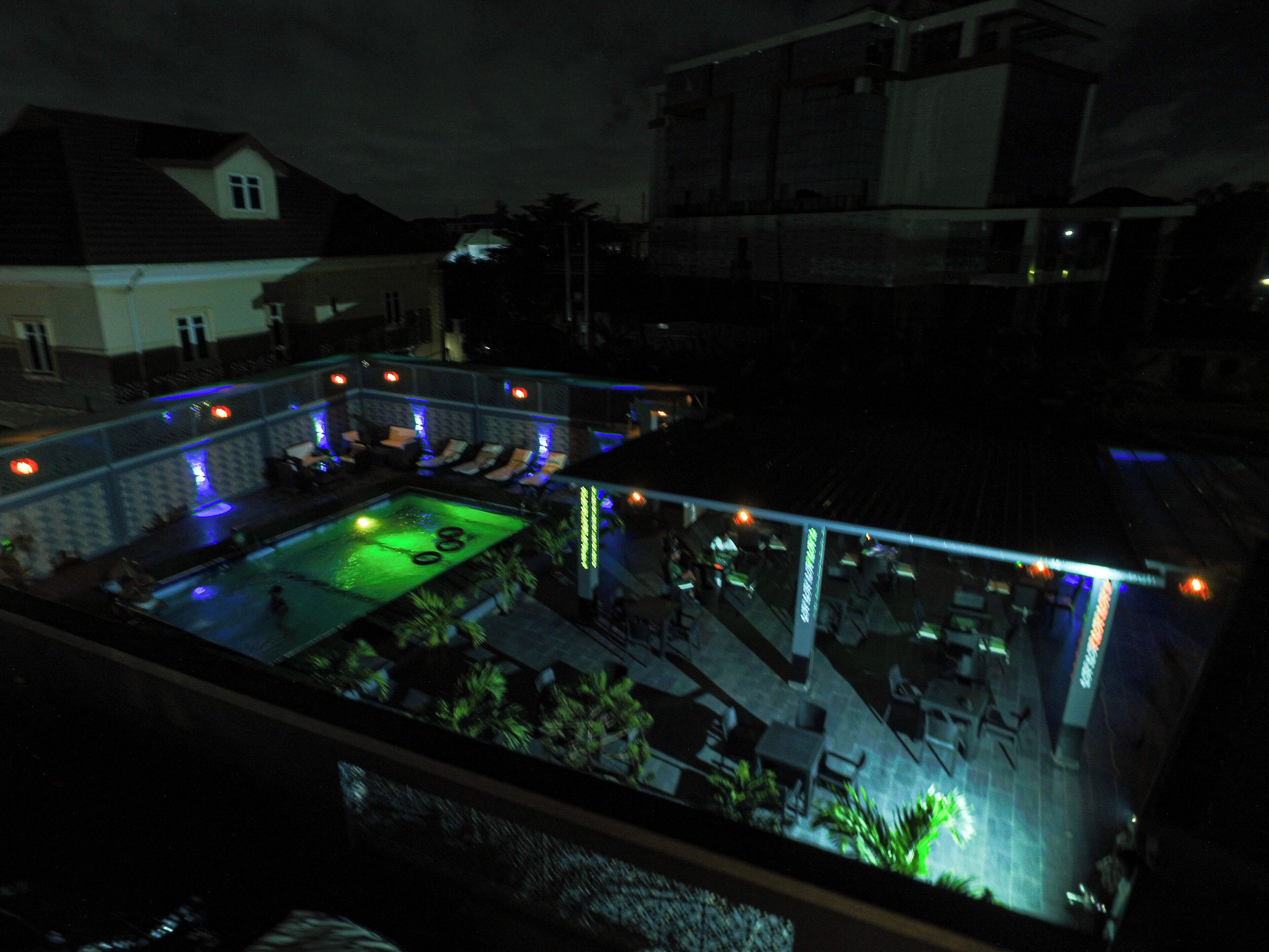 outdoor pool, pool loungers