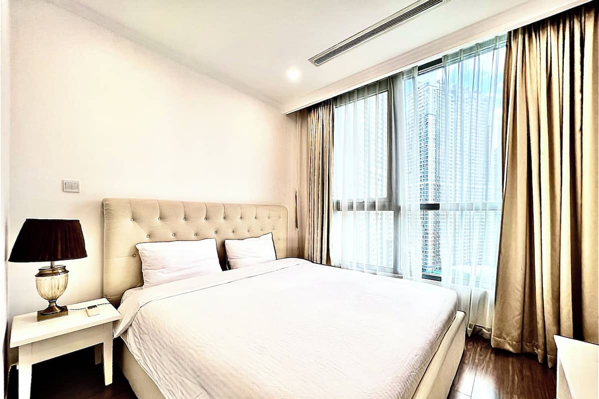 Family Apartment, 2 Bedrooms, Smoking, City View | Blackout drapes, iron/ironing board, free WiFi
