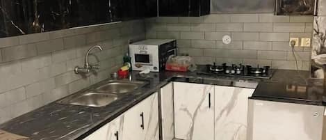 Chambre Double Deluxe | Cuisine privée