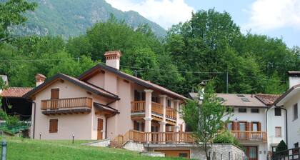 EL TABIĂ DE LA MARIA - GREEN APARTMENT