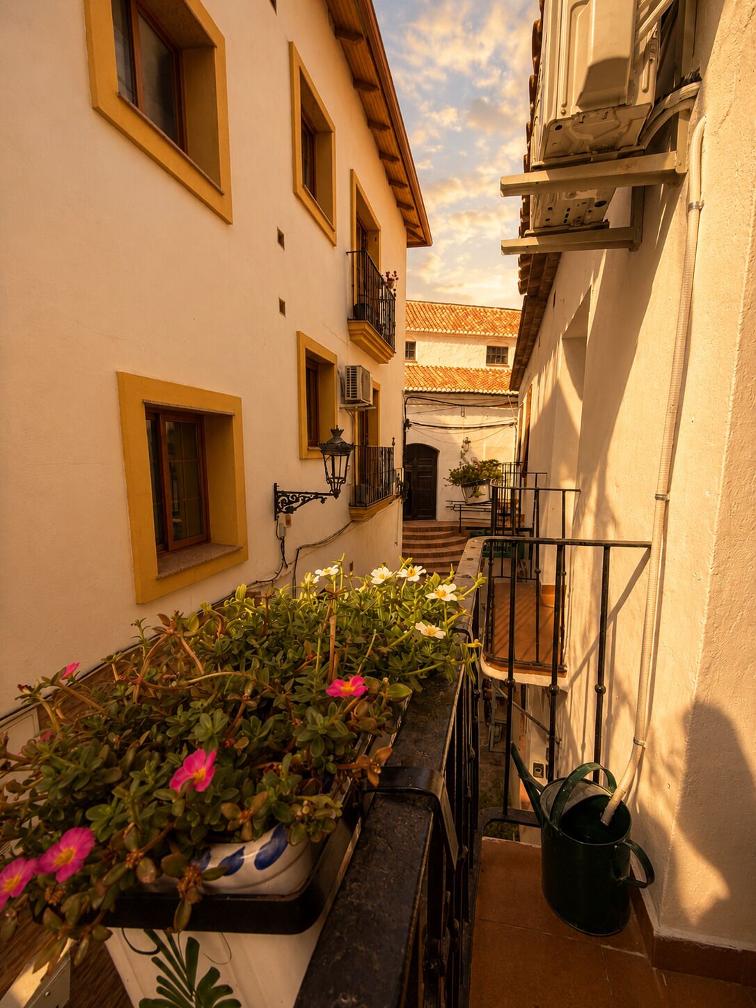 Encanto Guesthouse Room 2, Buganvilla | Uitzicht op straat