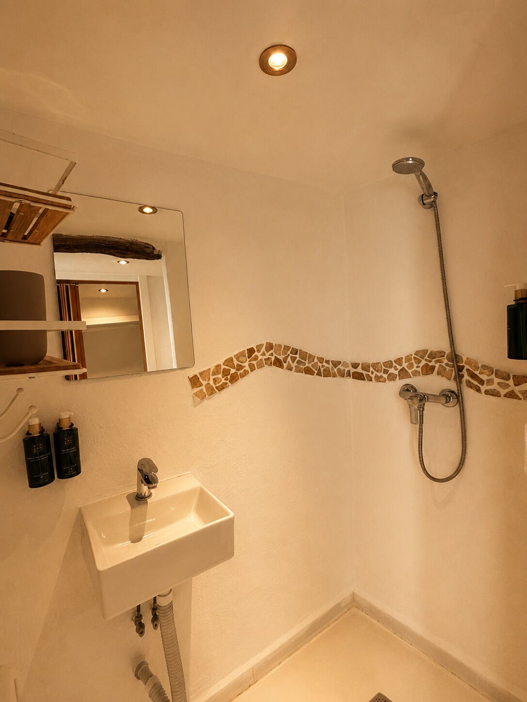 Photo - Encanto Guesthouse