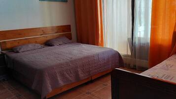 2 bedrooms, free WiFi, bed sheets