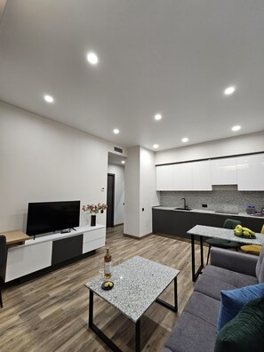 Soundproofing, free WiFi, bed sheets - Orion ApartHotel (Yerevan)