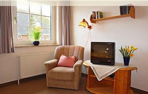 Heckenrose3 EG links