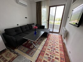 Apartamento, 1 habitación, acceso a la piscina, vistas a la montaña | Interior