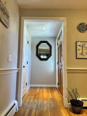 Interior - Newly Renovated Guest House For 10 Near The Beach! (Harwich)