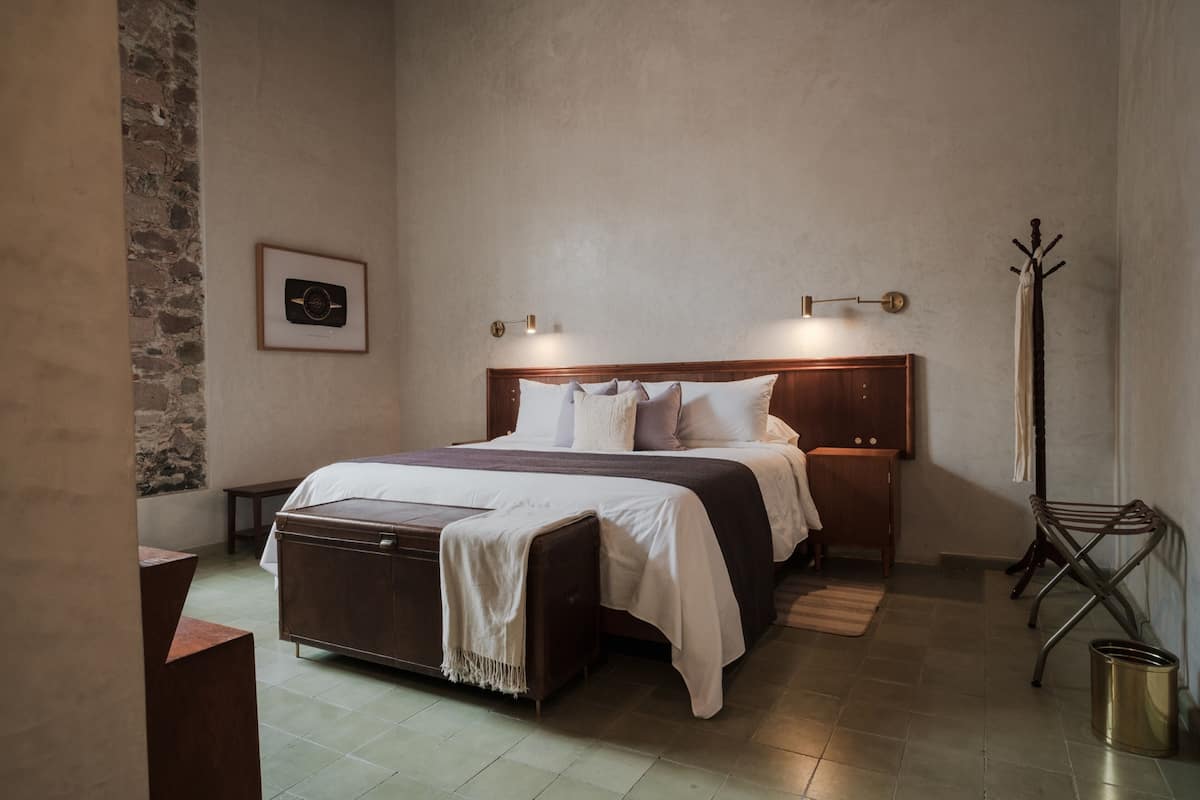 1 bedroom, in-room safe, blackout drapes, free WiFi