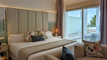 Dobbeltrom – exclusive, 1 kingsize-seng, adgang til basseng | Minibar, safe på rommet, blendingsgardiner og lydisolert