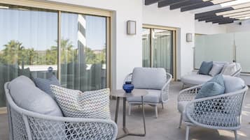 Executive Suite, 1 King Bed, Terrace, Sea View | Terrace/patio