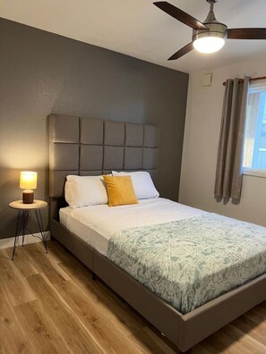 2 bedrooms, WiFi, bed sheets