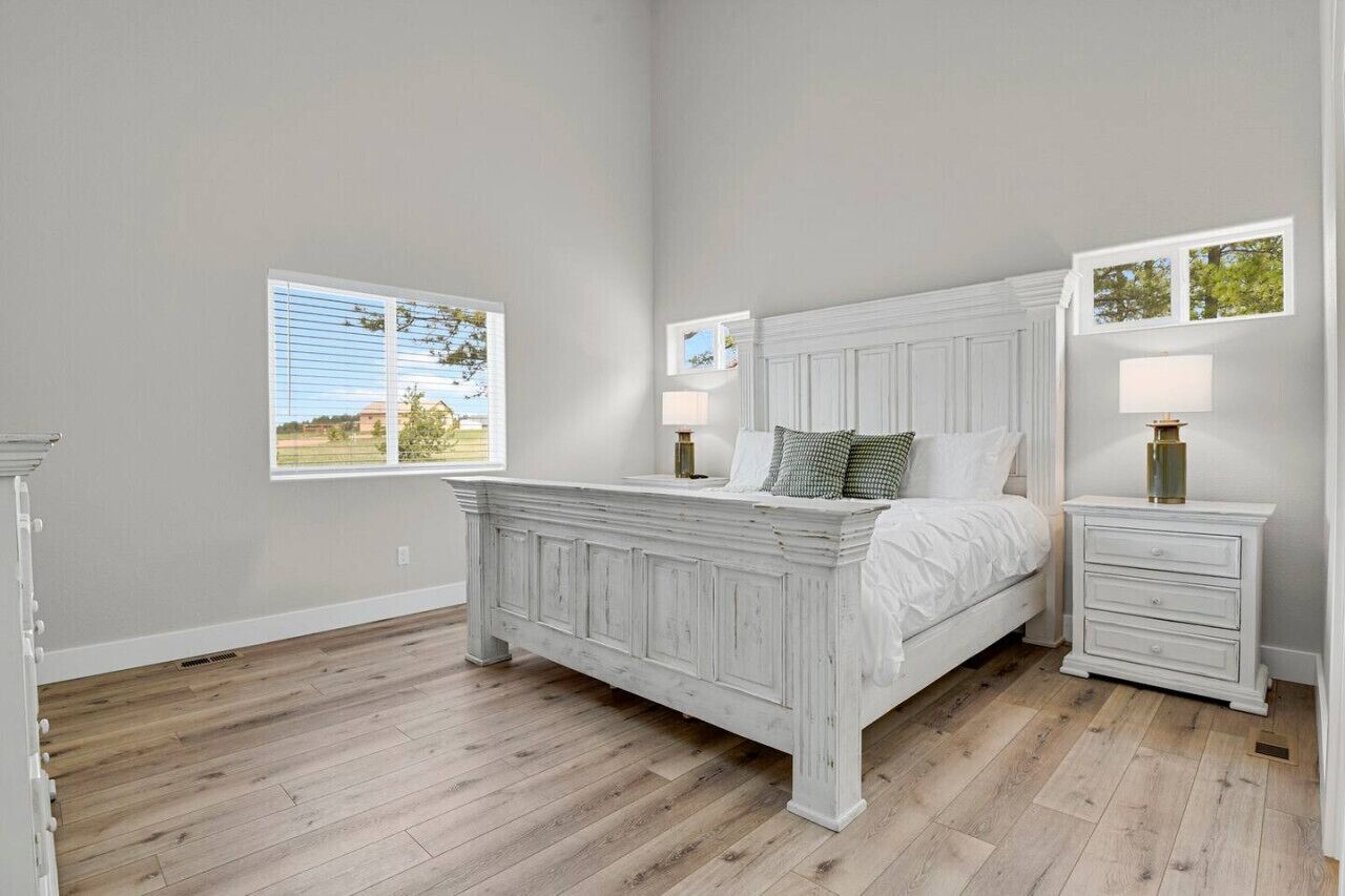 3 Schlafzimmer, Reisekinderbett, kostenloses WLAN, Bettwäsche