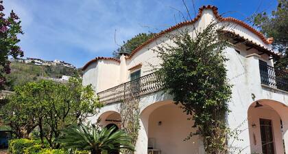 4 Bedroom Villa in Ischia