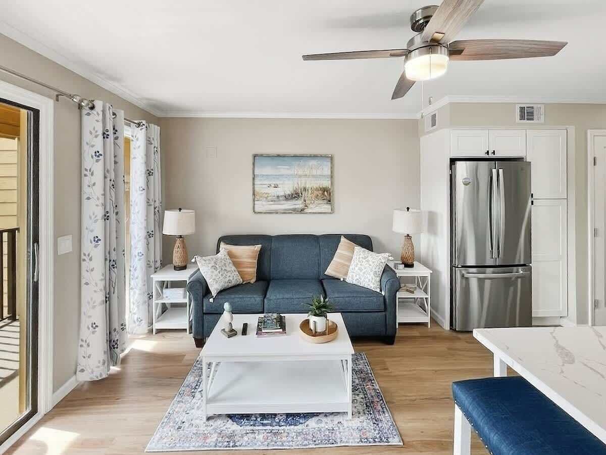 Téléviseur, bureau