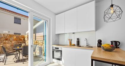 Apartment Sunshine Cres