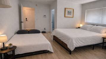 1 habitación, escritorio, tabla de planchar con plancha y wifi gratis