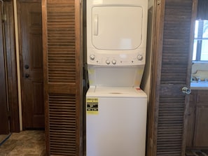 Laundry - Cedar Pines (Big Bear City)