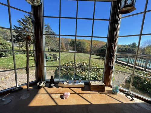 Bright, Large, Spacious Family Home