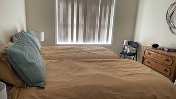 2 多间卧室、WiFi、床单